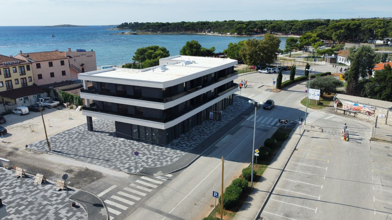 In the Medulin top location, we offer a two-room apartment on the second floor of 75.28 m2 with a sea view!